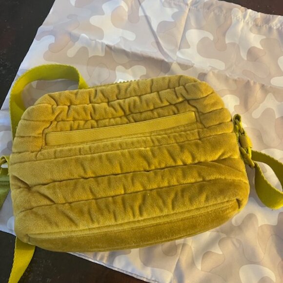 Dagne Dover plush velour bag in mustard yellow - Picture 3 of 3